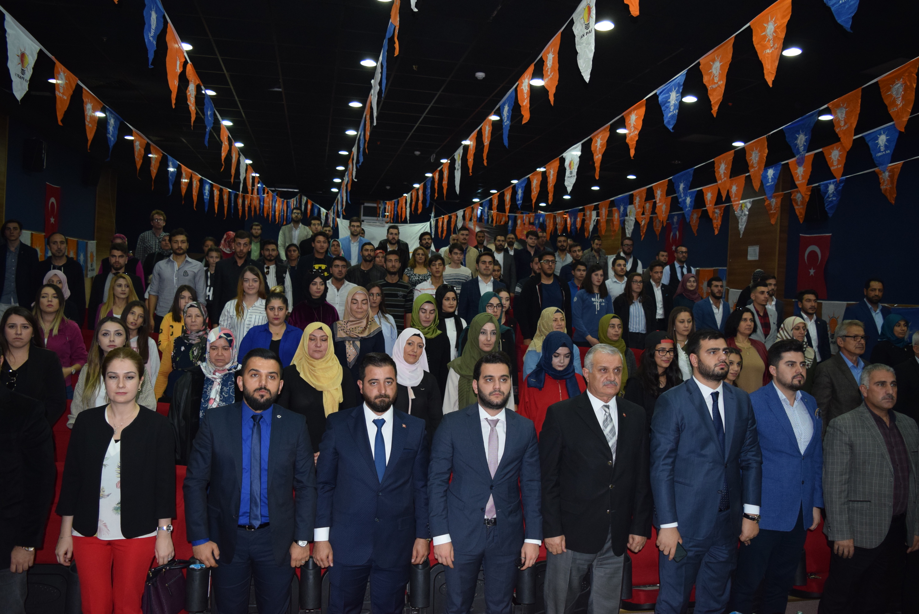 AK Parti Aliağa Gençlik Kolları İlçe Danışma toplantısı