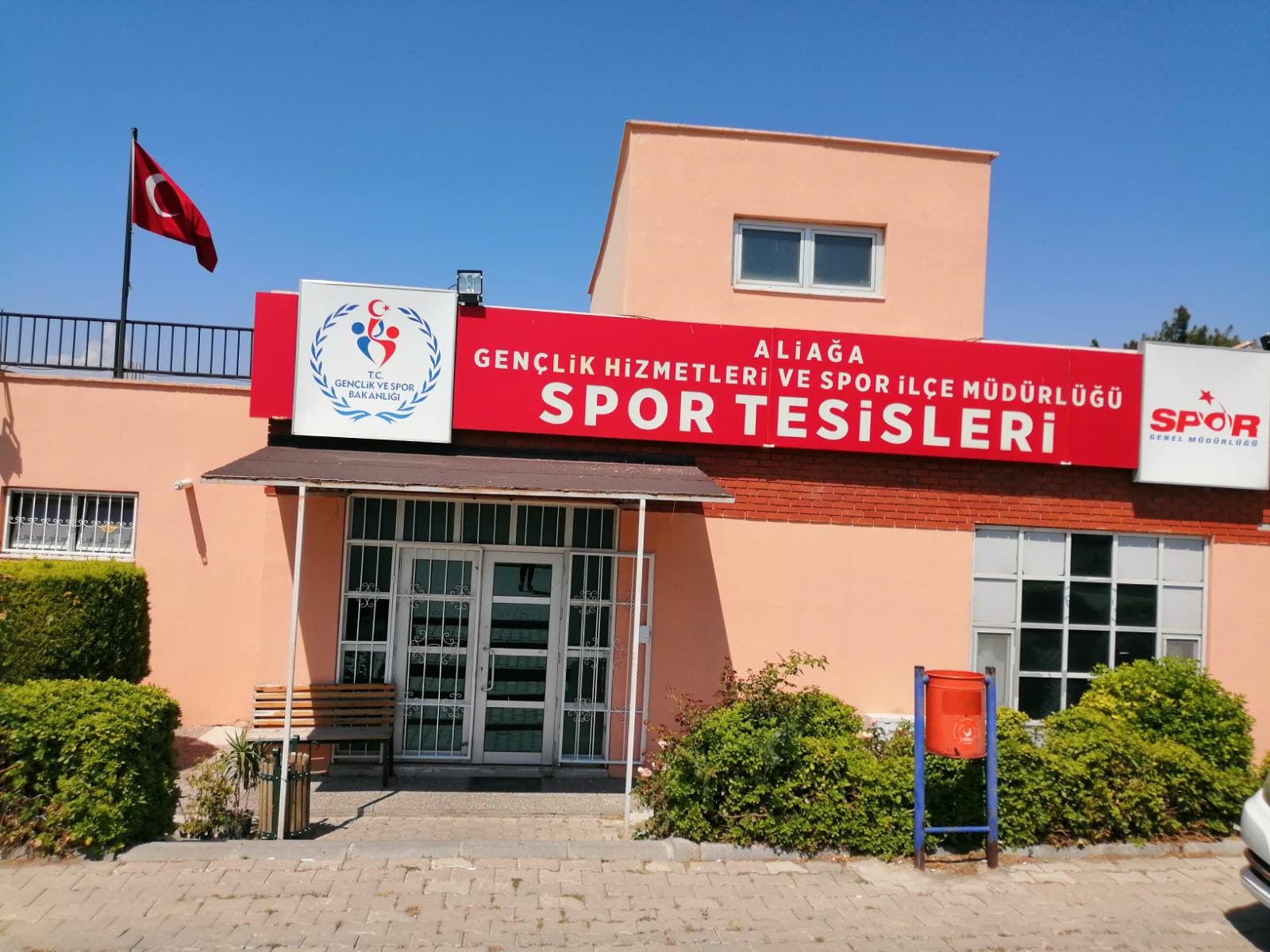 Aliağa İlçe Gençlik ve Spor Müdürlüğü'nün Yaz Spor Okulları Kurs Kayıtları Başlıyor