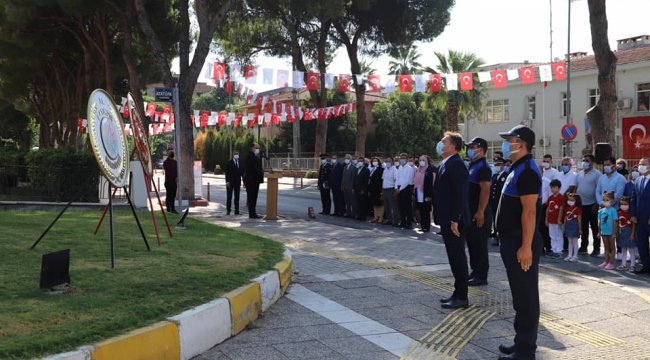 BAYINDIR'DA 30 AĞUSTOS ZAFER BAYRAMI TÖRENLE KUTLANDI