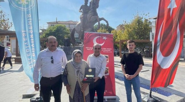 Manisa Büyükşehir Gördesli şehitlerini unutmadı