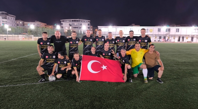 Aliağa'da Master Futbol Takımları Sezon Öncesi Hazırlık Maçına Çıkıyor