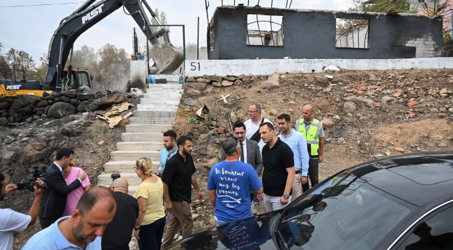  Bornova Belediyesi'nden yangın mağduru aileye destek