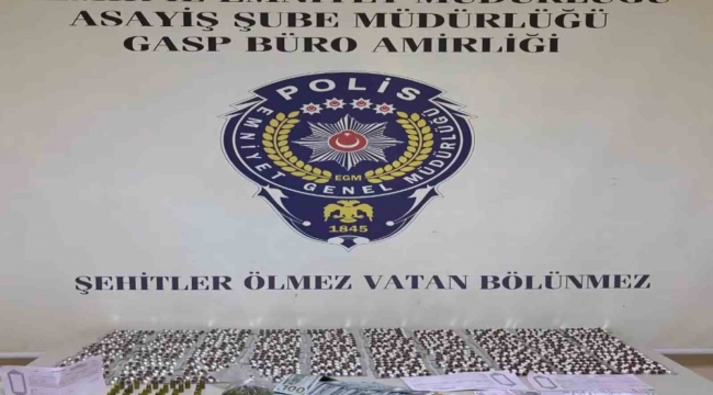 İzmir'de suç örgütüne operasyon: 9 gözaltı