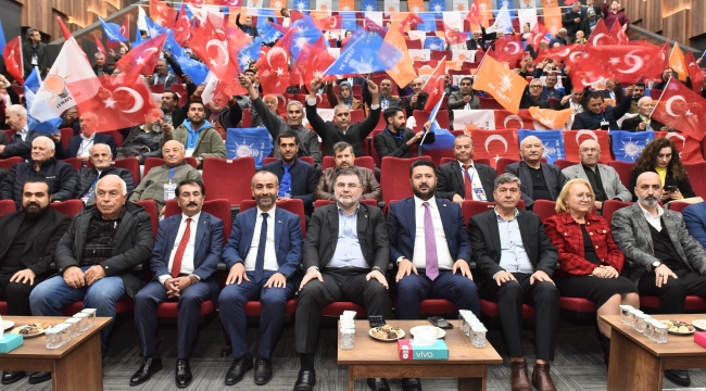 AK Parti Dikili 7. Olağan Kongresi: Birlik ve Güçlü Türkiye Vurgusu