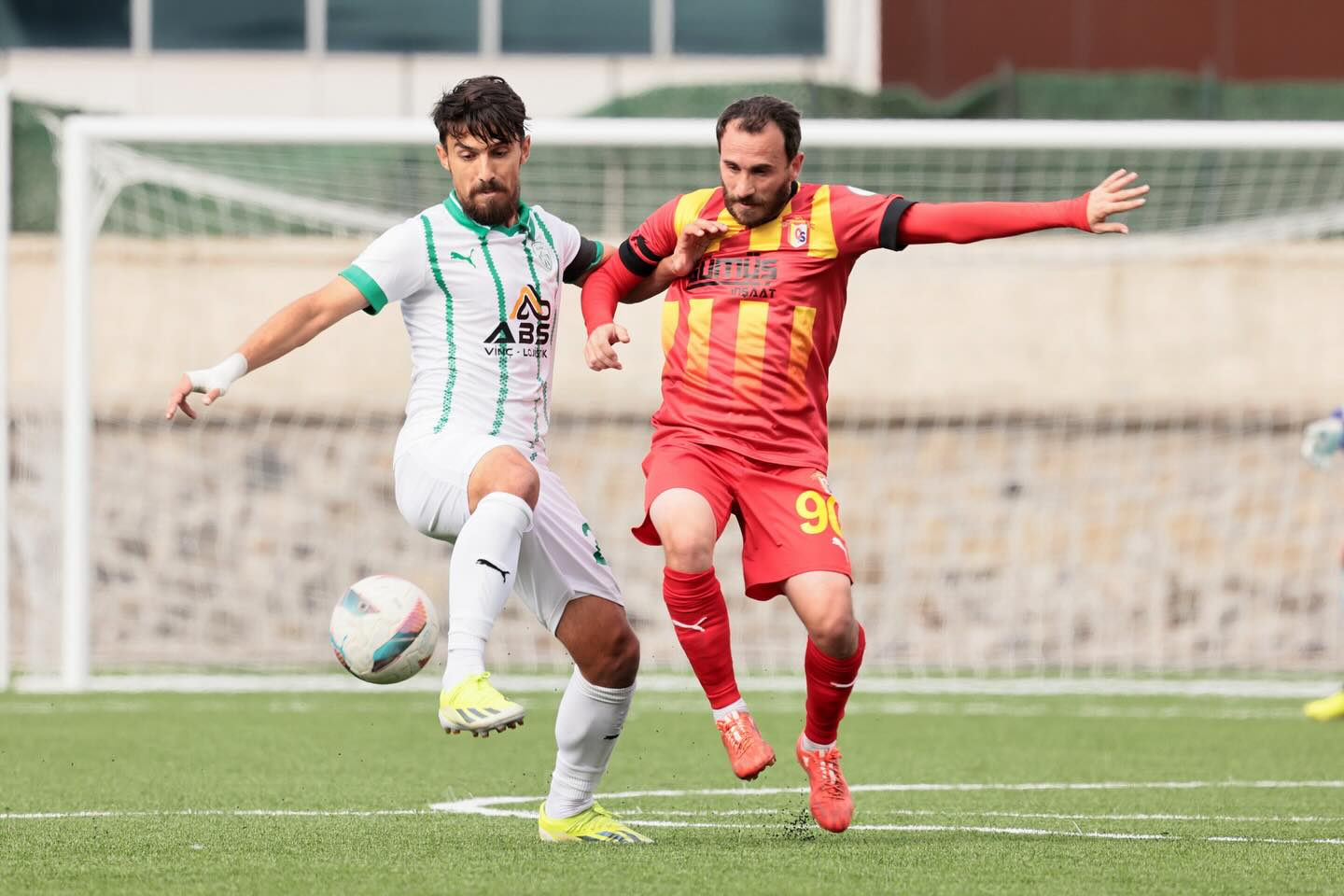 Aliağaspor FK , Çorlu'dan 3 Puanla Dönüyor 