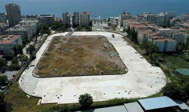 Büyükşehir'den Karşıyaka Stadı adımı: 250 milyon TL bütçe ayırıldı!