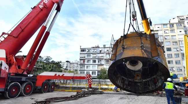 Buca Metrosu'nda yoğun tempo