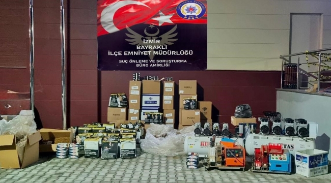 İzmir'de ev görünümlü kaçak sigara imalathanesine operasyon