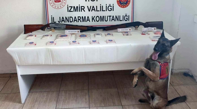 İzmir'de uyuşturucu operasyonuna 3 gözaltı