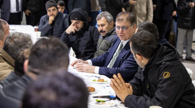 "Namusumuzla, bütün gayretimizle İzmir için çalışmaya devam edeceğiz"