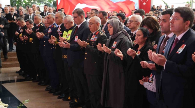 Adalet Bakanı Tunç: "Terörsüz Türkiye'nin şafağındayız"