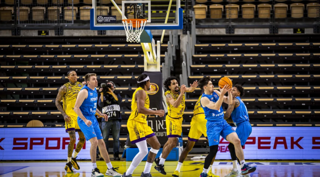 Hapoel Netanel Holon:65 -Aliağa Petkimspor:62