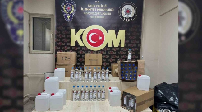 İzmir'de kaçakçılık operasyonlarında 2 tutuklama