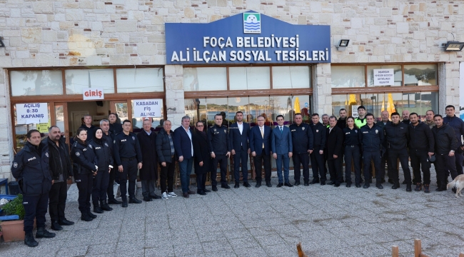 Foça Eski İlçe Emniyet Müdürü Ergül Çetin, Aliağa'daki Yeni Görevine Uğurlandı