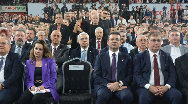 İmamoğlu, Cumhurbaşkanlığı adaylığı için İzmir'den yola çıktı